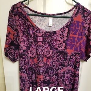 LuLaRoe Large Classic T